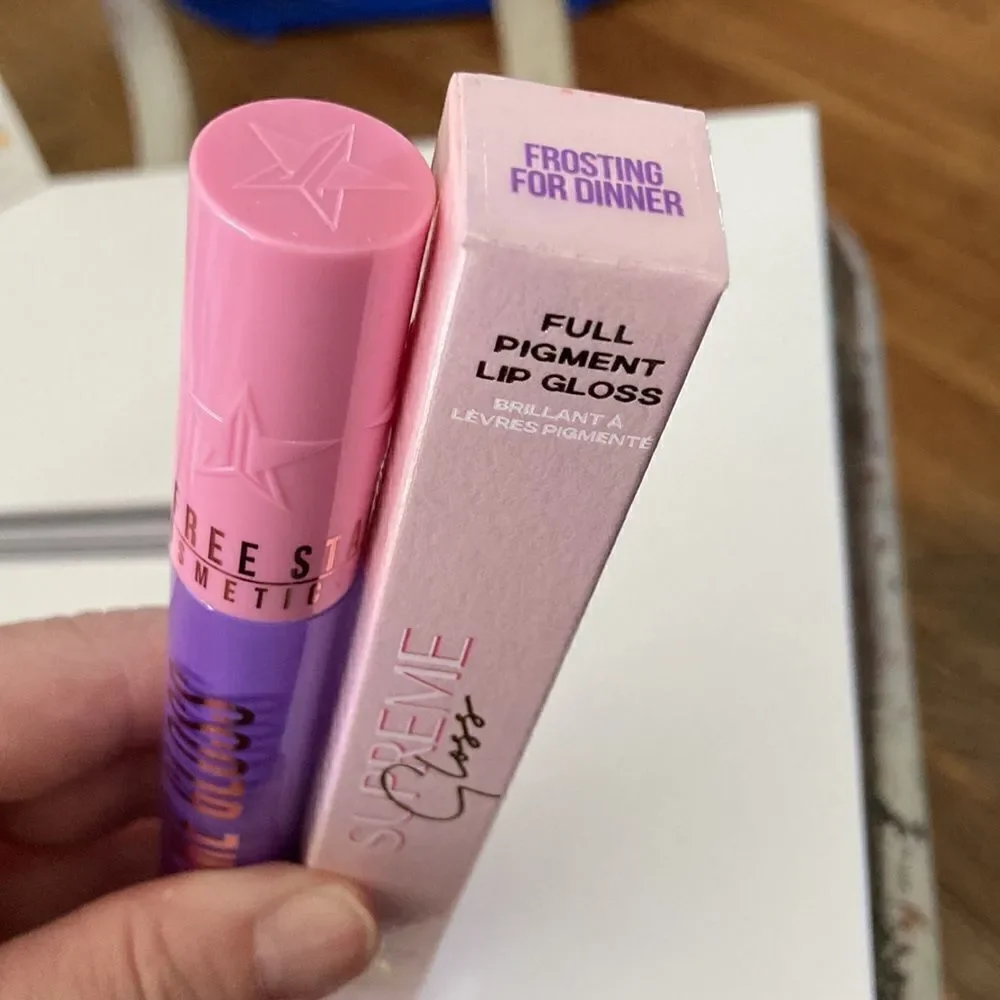 Jeffree Star Supreme Gloss Frosting For Dinner